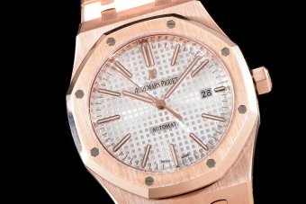 Audemars Piguet ROYAL OAK 15400OR.OO.1220OR.02 41MM OM-3120 AP004W