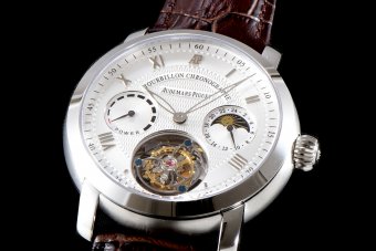 Audemars Piguet JULES AUDEMARS26010BC.OO.D002CR.01 42MM TW AP001Q