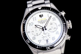 TAG Heuer AUTAVIA WM QZ 42MM TG001