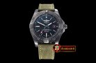 Breitling Avenger BlackBird 44mm DLC/TI/NY/Grn Black GF A2824
