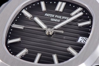 Patek Philippe 5711R 324 40MM GR2021101234