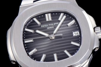 Patek Philippe 5711R 324 40MM GR2021101225