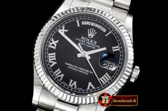Rolex Daydate 36mm Flt SS/SS Black Roman Num BP Swiss 2836