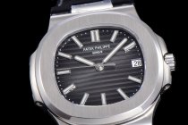 Patek Philippe 5711R 324 40MM GR2021101232