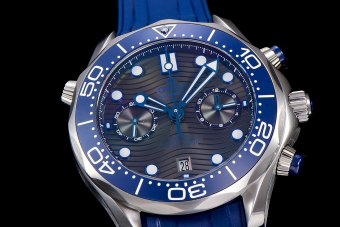 OMEGA Ceragold 44MM 9900 2021100937