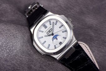 PP200429D - Patek Philippe Cal.324 S QA LU Automatic Movement 40MM 5726/1A-010