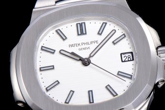 Patek Philippe 5711R 324 40MM GR2021101227