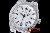 VACH. CONSTANTINE Overseas Ref.47074 Diams SS/LE White MY8215 Mo