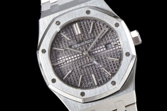 Audemars Piguet ROYAL OAK 15400ST.OO.1220ST.04 41MM FK-3120 AP019Q